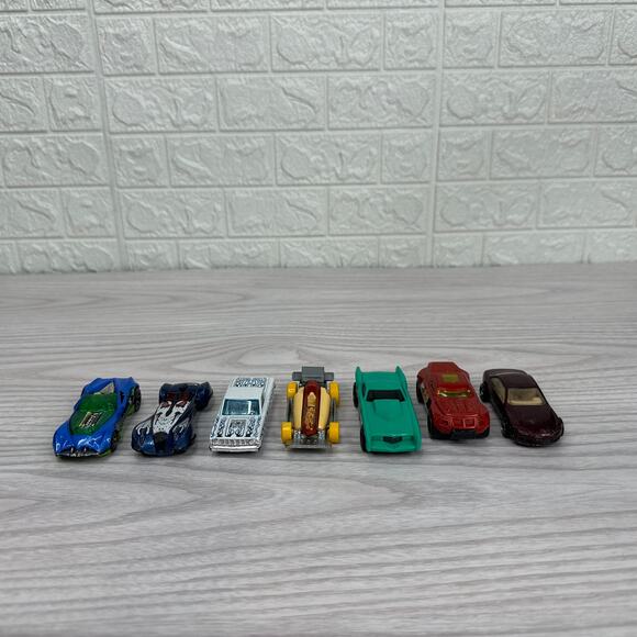 Matchbox Cars Lot of 71999–2017 Retro VTG Diecast Mixed Styles Multicolor 1:64 - Picture 1 of 15